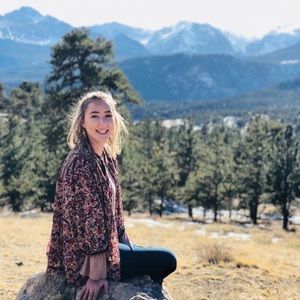 Meet your Posher, Jaide